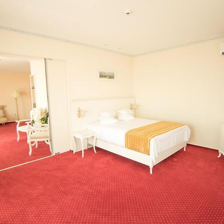 Msr Port Hotel マンガリア エクステリア 写真