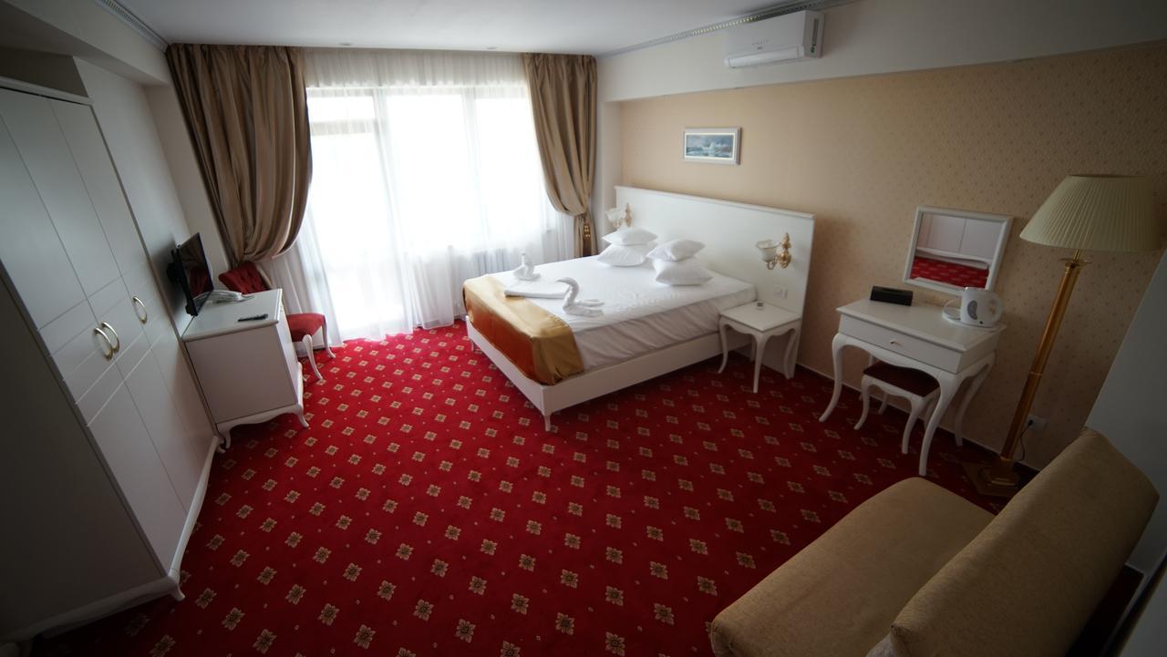 Msr Port Hotel マンガリア エクステリア 写真