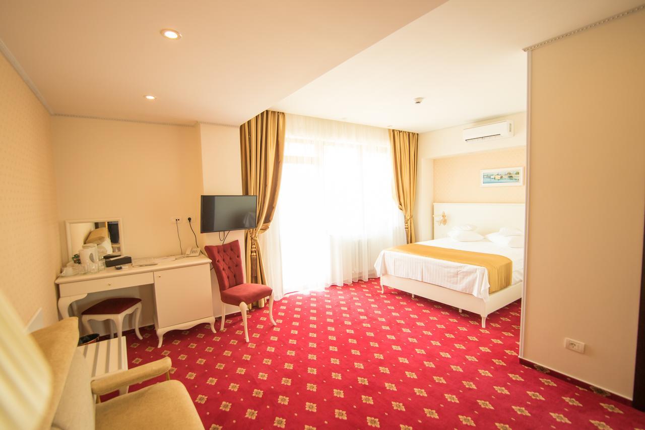 Msr Port Hotel マンガリア エクステリア 写真