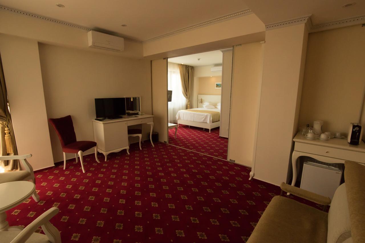 Msr Port Hotel マンガリア エクステリア 写真
