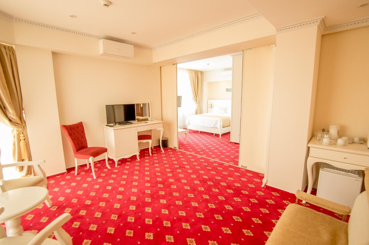 Msr Port Hotel マンガリア エクステリア 写真